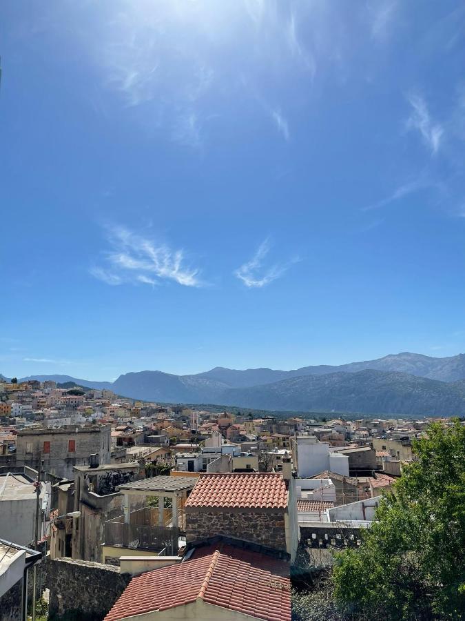 Ferienwohnung Casa Vacanze Sa Piazza Dorgali Exterior foto
